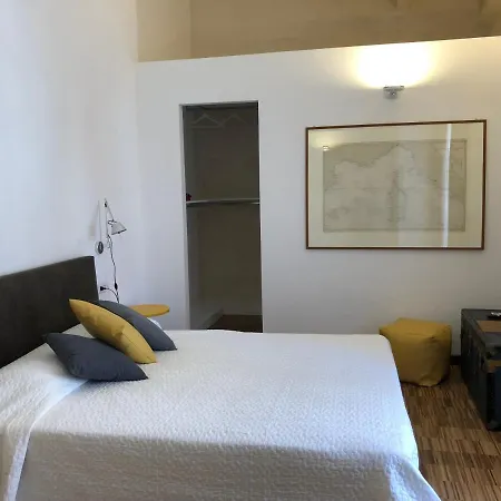 Mare Di Fuori Bed & Breakfast *