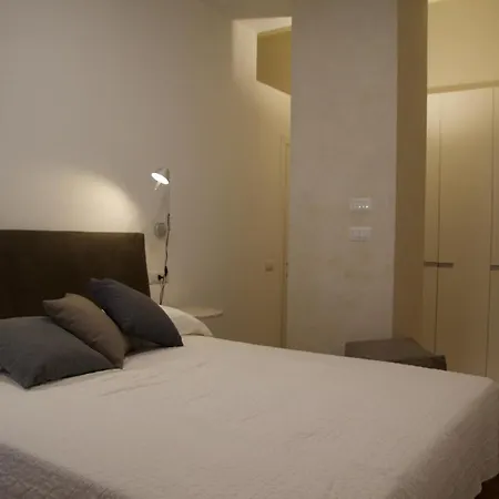 Mare Di Fuori B&B 스틴티노